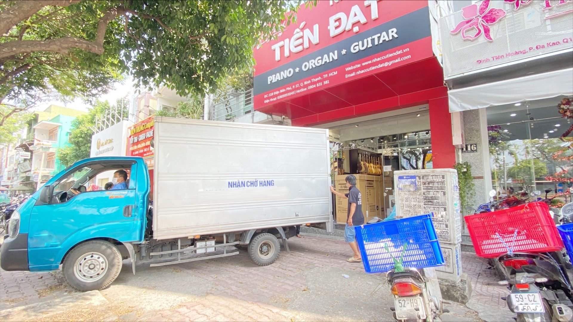 91e8bf0f-fe49-4393-81dc-edd662df89de-14 nhac-cu-tien-dat