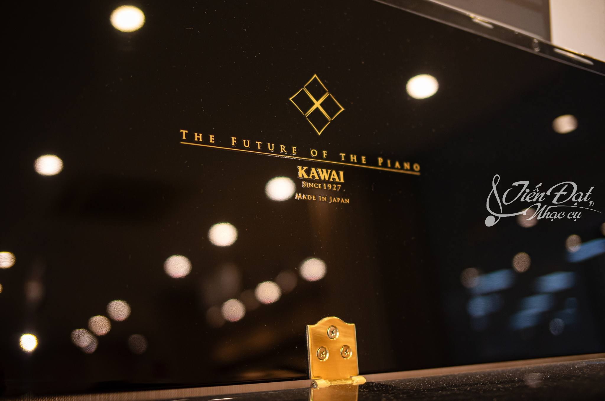 Đàn Piano cơ Kawai K600 3