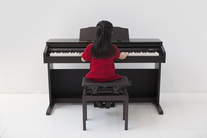 đàn piano điện nhỏ gọn