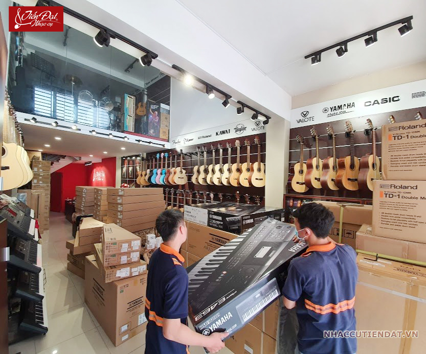 tien20dat204-5 nhac-cu-tien-dat-sai-gon